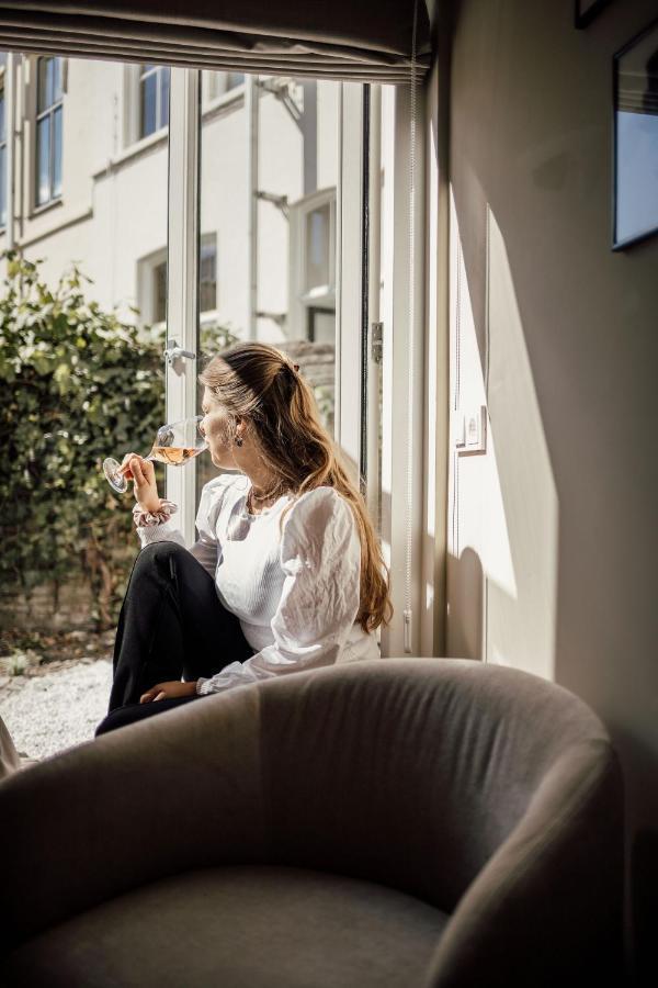 Finch Boutique Hotel, Downtown Ντέβεντερ Εξωτερικό φωτογραφία