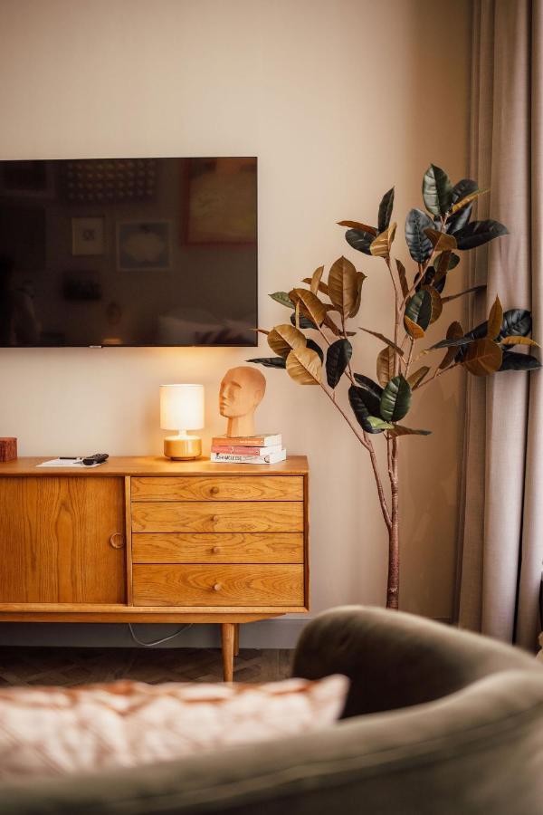Finch Boutique Hotel, Downtown Ντέβεντερ Εξωτερικό φωτογραφία