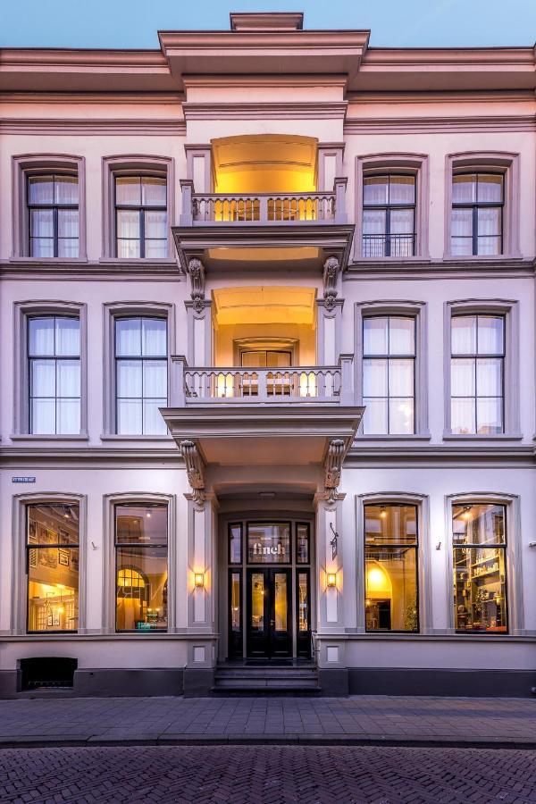 Finch Boutique Hotel, Downtown Ντέβεντερ Εξωτερικό φωτογραφία